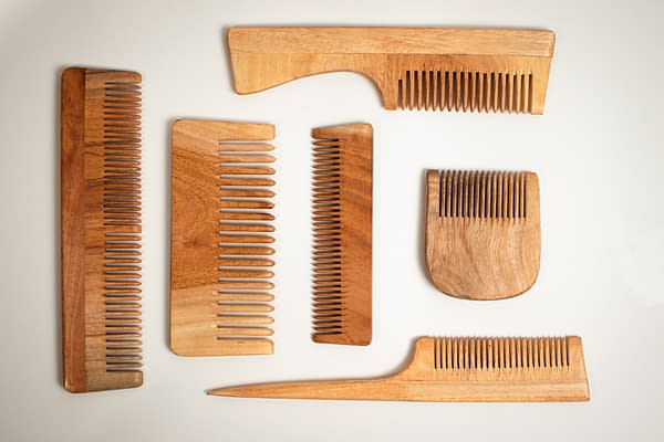 best wooden beard comb 4