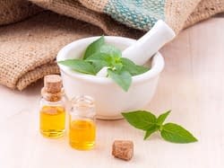 home remedies for treating red bumps under beard